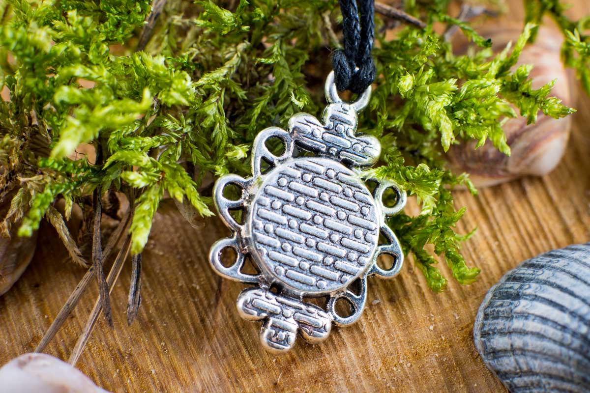Wisiorek Necklace Rosette - Image 2